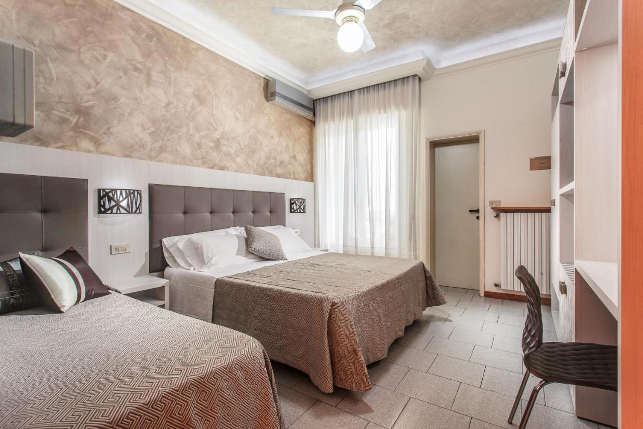 Hotel Dolcevita Cesenatico Exterior foto